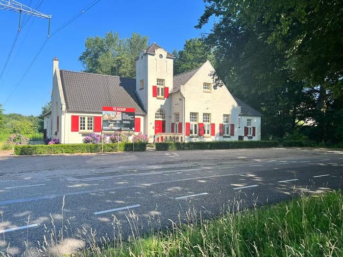 Ligging · vanaf de Ampsenseweg